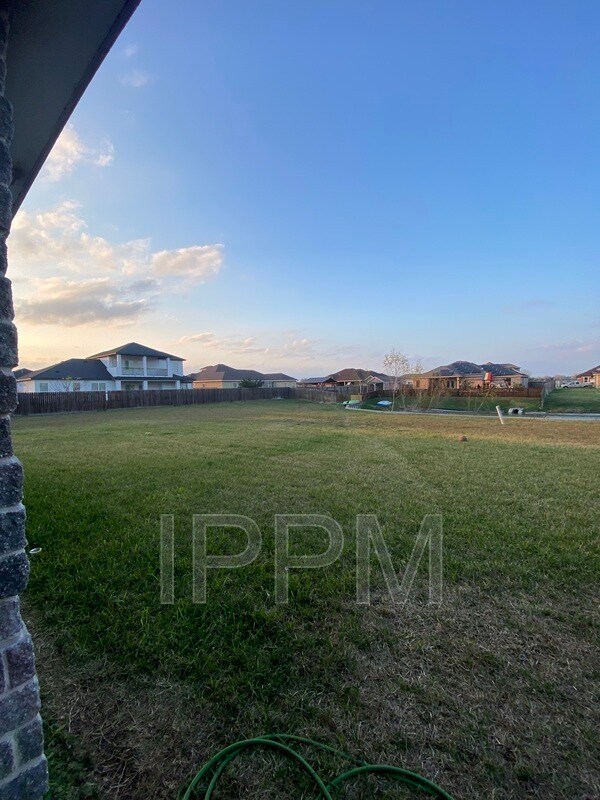 Building Photo - 14609 Johnston Ln