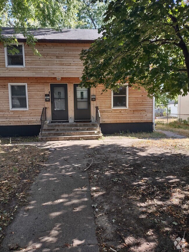 Cheap River Gardens Townhouses for Rent Minneapolis, MN 1 Townhouses