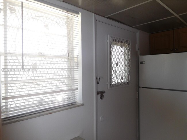 Foto del edificio - 2810 NE 201st Terrace