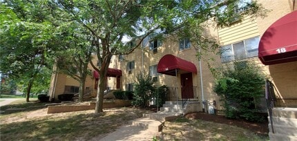 Building Photo - 18 Langslow St