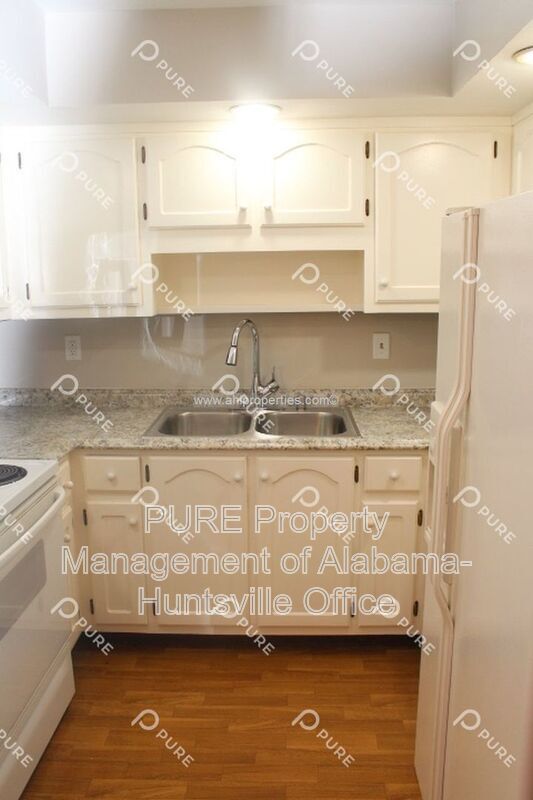 Foto del edificio - 2817 Wynterhall Rd SE