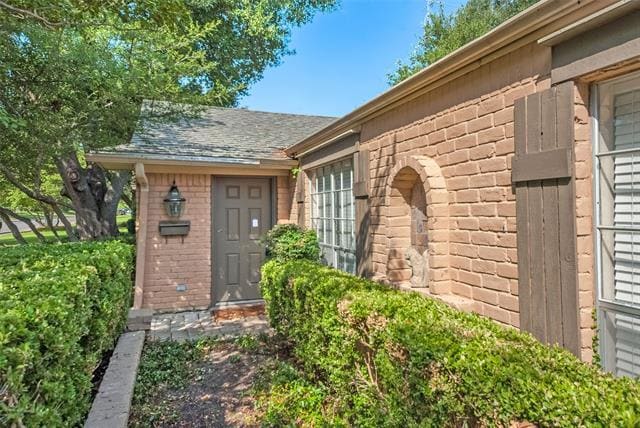 Building Photo - 10679 Sandpiper Ln