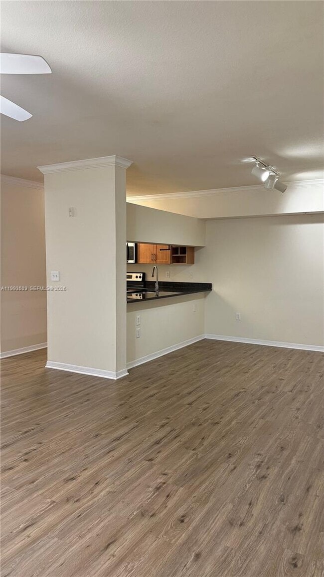 Building Photo - 6458 Emerald Dunes Dr