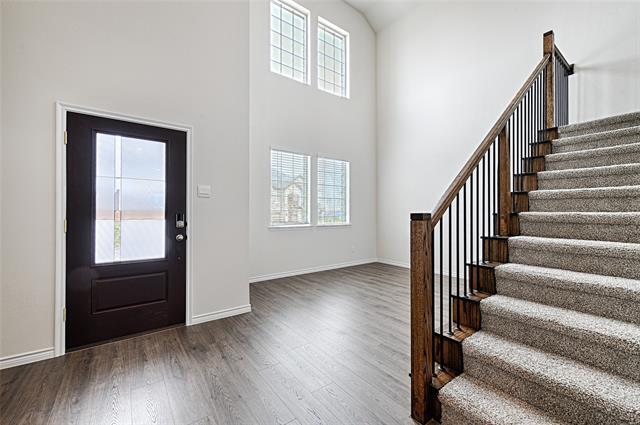 Building Photo - 2427 Grapevine Wy