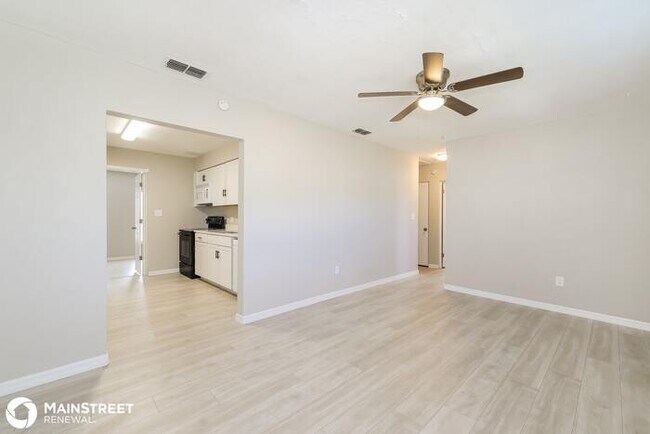 Building Photo - 310 FLORIDA DR, AUBURNDALE, FL 33823