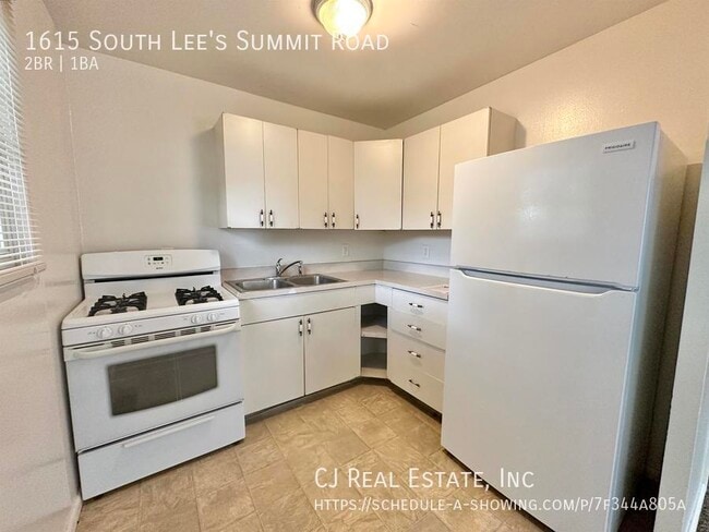 Foto del edificio - 1615 S Lee's Summit Rd