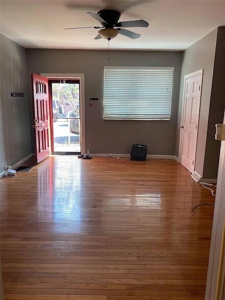 Foto del edificio - 1709 Sarah St