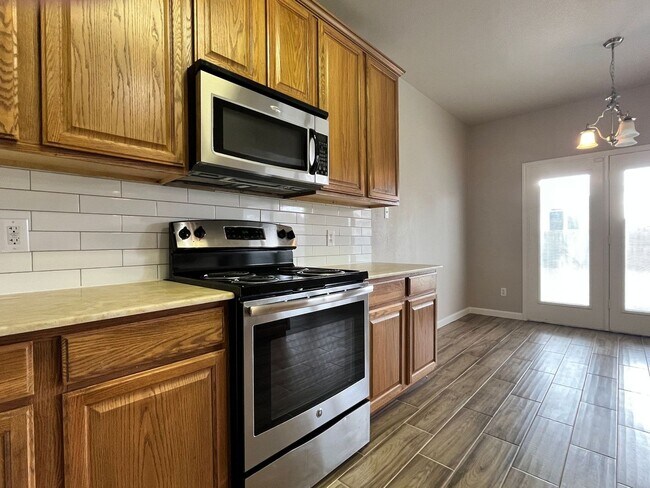 Foto del edificio - COMING SOON!