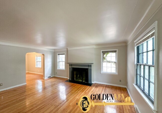 Foto del edificio - 20413-20415 Stratford Rd