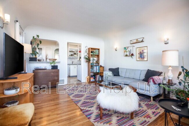 Foto del edificio - 2009 S 1500 E