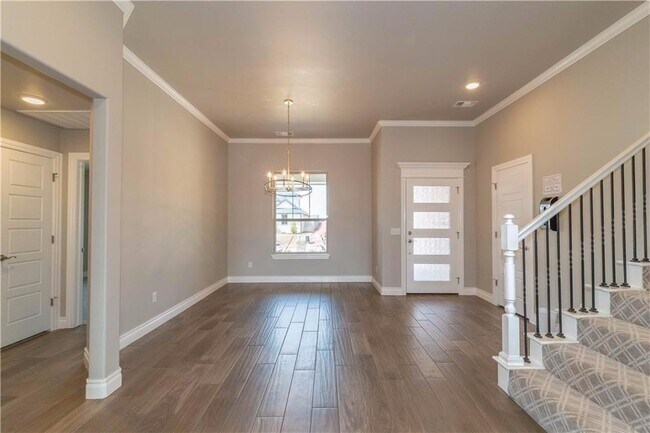 Foto del edificio - 3140 Drake Crest Dr