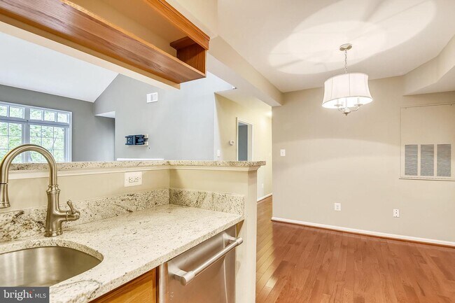 Building Photo - 11717 Karbon Hill Ct
