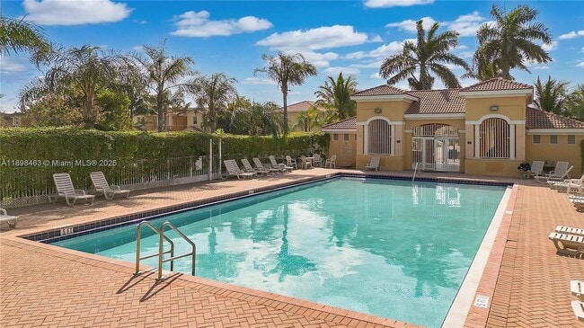 Photo - 10934 SW 247th Ter Townhome