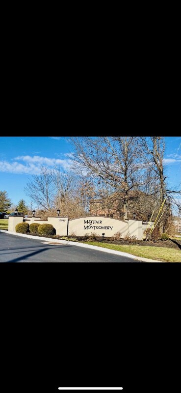 Photo - 10555 Montgomery Rd (Montgomery, OH)
