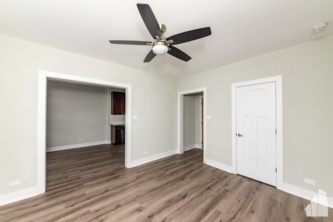 Building Photo - 485 Roger Williams Ave