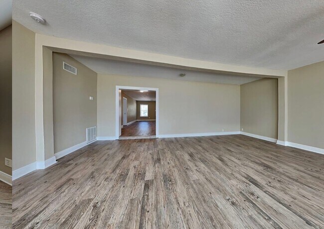 Foto del edificio - 724 Clayton St