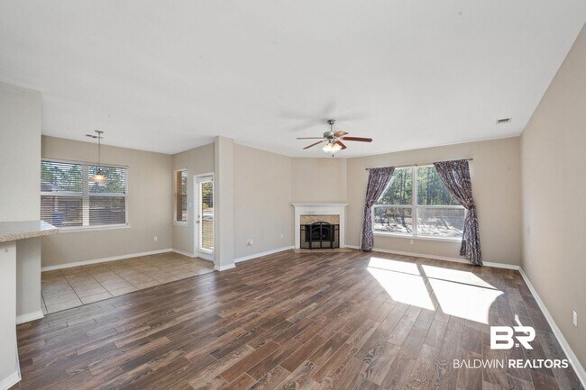 Foto del edificio - 3216 Bellingrath Dr
