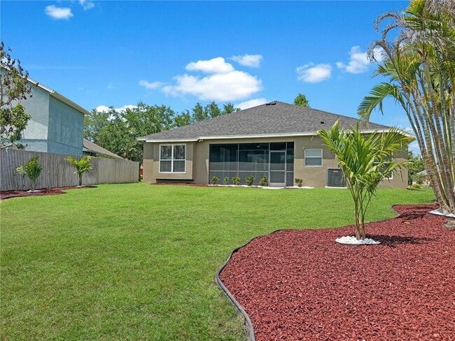 Building Photo - 6817 Cromwell Garden Dr