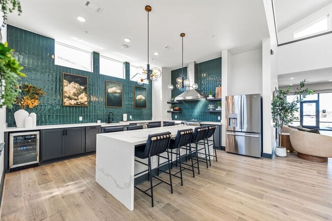 Building Photo - Blackwell Living