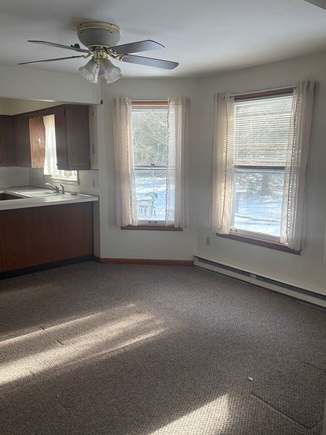 Building Photo - 1311 Gravel Pond Rd