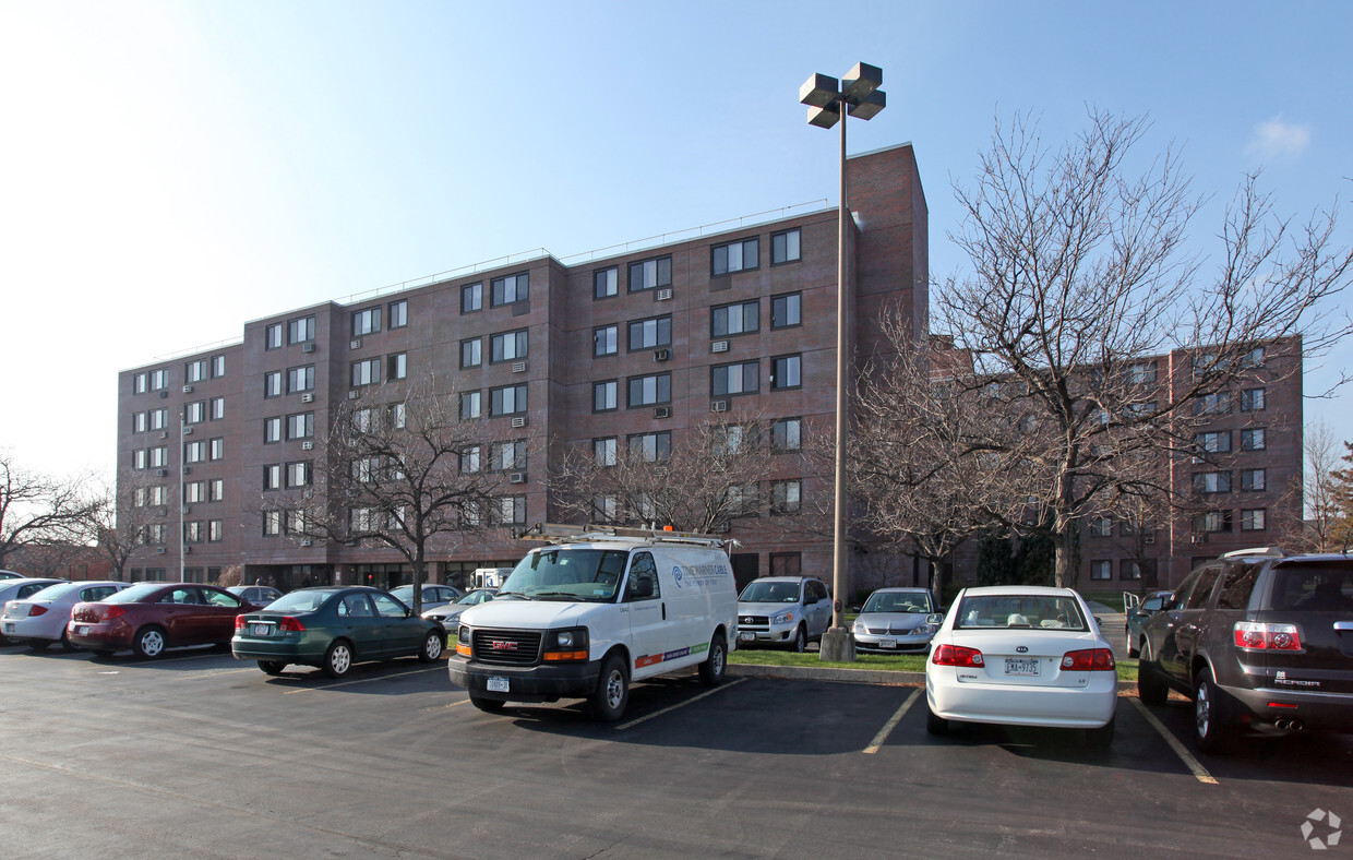 Primary Photo - Jewish Federation Apartments