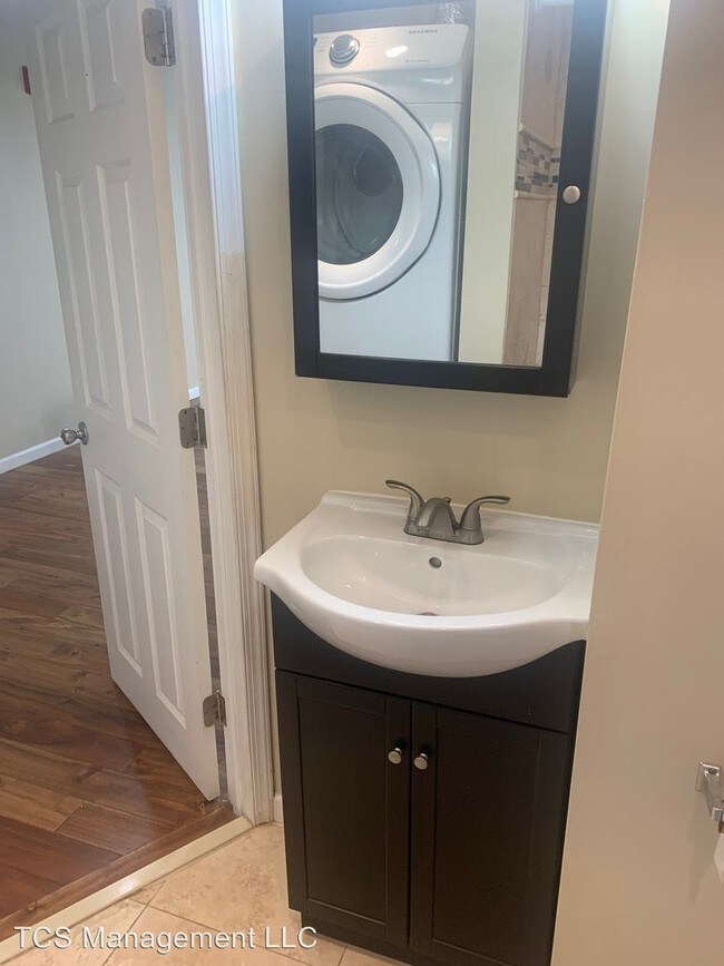 Foto del edificio - 662 N 33rd St