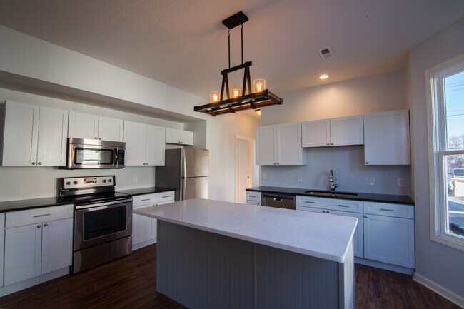 Foto del edificio - 1524 N Harrison St