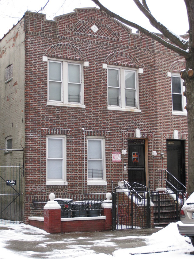 Building Photo - 1586 Prospect Pl