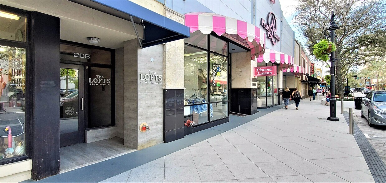210 Clematis St Unit 208, West Palm Beach, FL 33401 ...