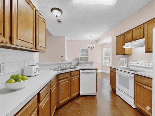 Foto del edificio - 4313 Haverhill Ln