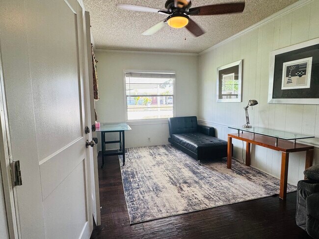 Foto del edificio - 2710 W Grace St