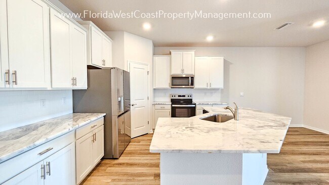 Foto del edificio - BRAND NEW BUILD VILLA! 3 BEDROOM/2 BATH VI...