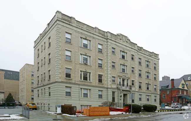 Building Photo - Aberdeen Apartments