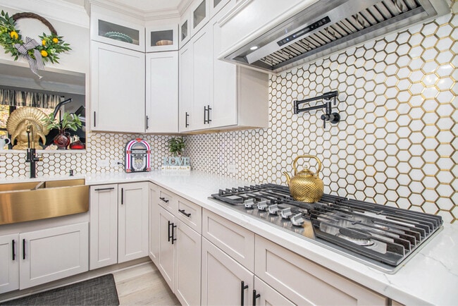 Foto del edificio - 4547 Sterling Pointe Dr