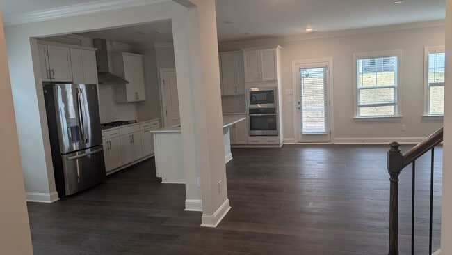 Building Photo - 1011 Constellation Cir