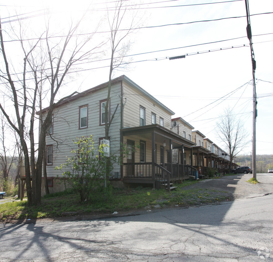 Building Photo - 4332-4354 US Route 9
