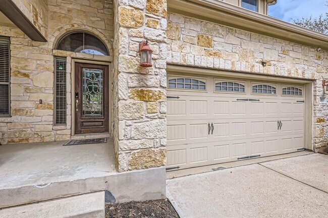 Building Photo - 2920 Agave Loop