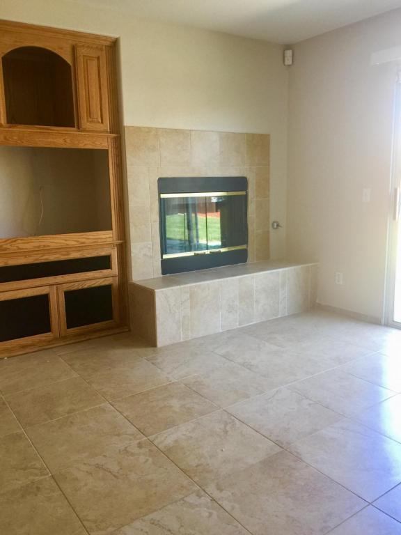 Building Photo - 4330 Hollyvale Lane