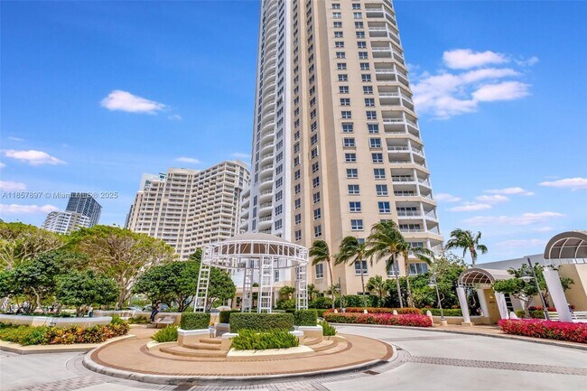 Foto del edificio - 848 Brickell Key Dr