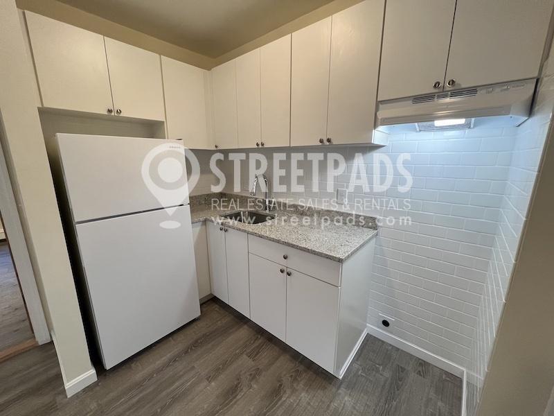 Foto principal - 1 bedroom in Boston MA 02130