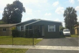 Building Photo - 3740 NW 9th St
