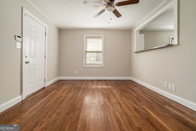 Foto del edificio - 973 Lawton St SW