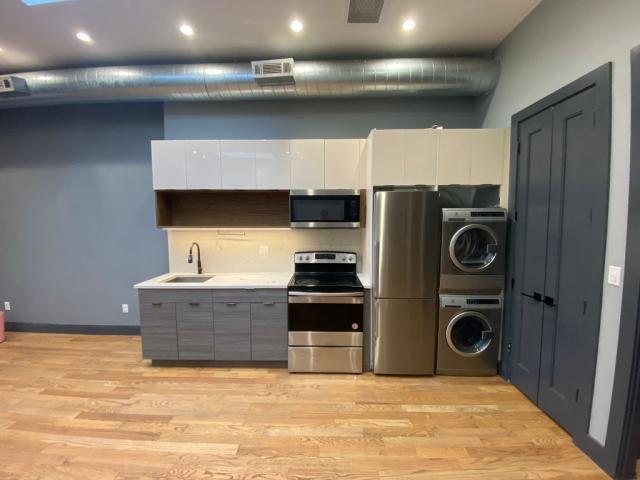 Foto del edificio - 4 bedroom in BROOKLYN NY 11221