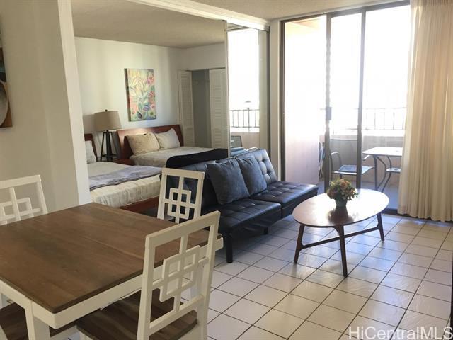 Foto del edificio - 2240 Kuhio Ave.