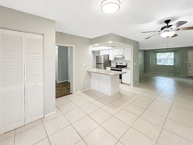 Foto del edificio - 2619 Jamaica St