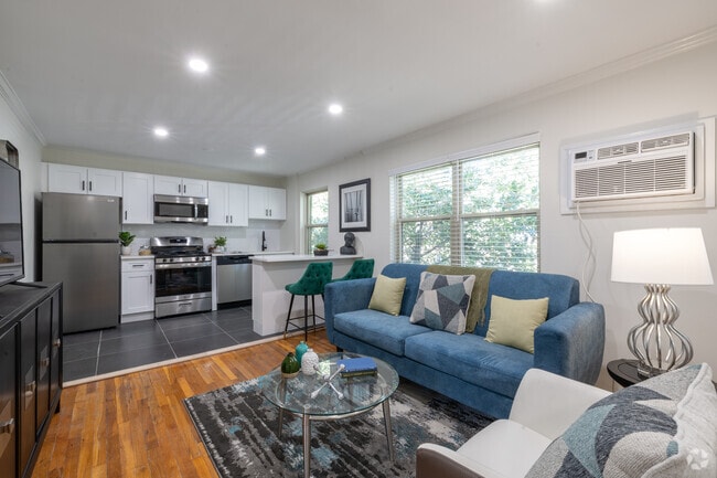 Interior Photo - Lakeview Apartments Interior Photo - Lakeview Apartments