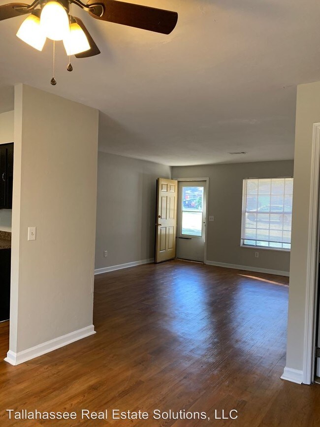 Foto del edificio - 4 br, 2 bath House - 5651 Cypress Circle