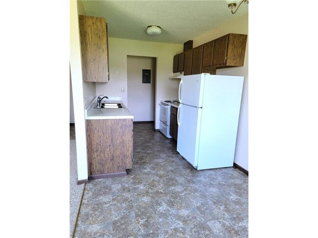 Building Photo - 120 Slocum St