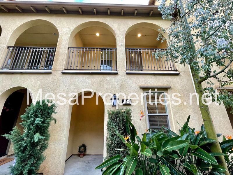 829 E Cassia Ln Unit C, Azusa, CA 91702 Condo for Rent in Azusa, CA
