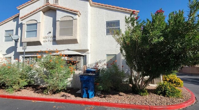 Foto del edificio - 6928 Oyster Shell Dr